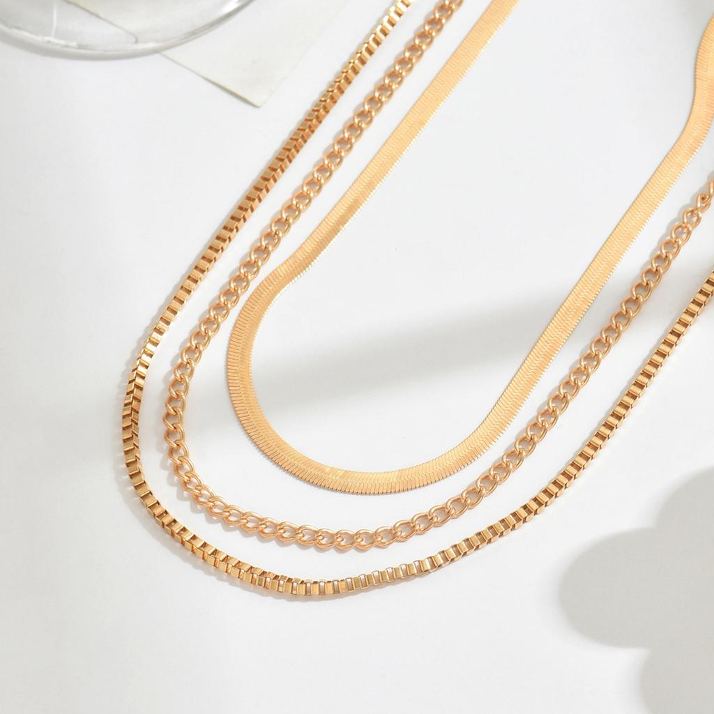 European and American hip-hop fashion temperament flat snake chain chain necklace simple and versatile multi-layer stacked wearing necklace men's