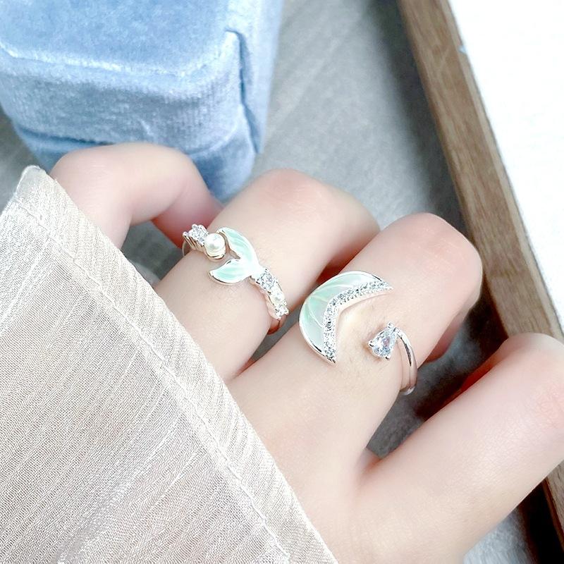 [Mermaid Whispers] Fish Tail Enamel Dripping Oil Zir*****Pening Ring Exquisite Simple Advanced Sense Stacked Ring Woman