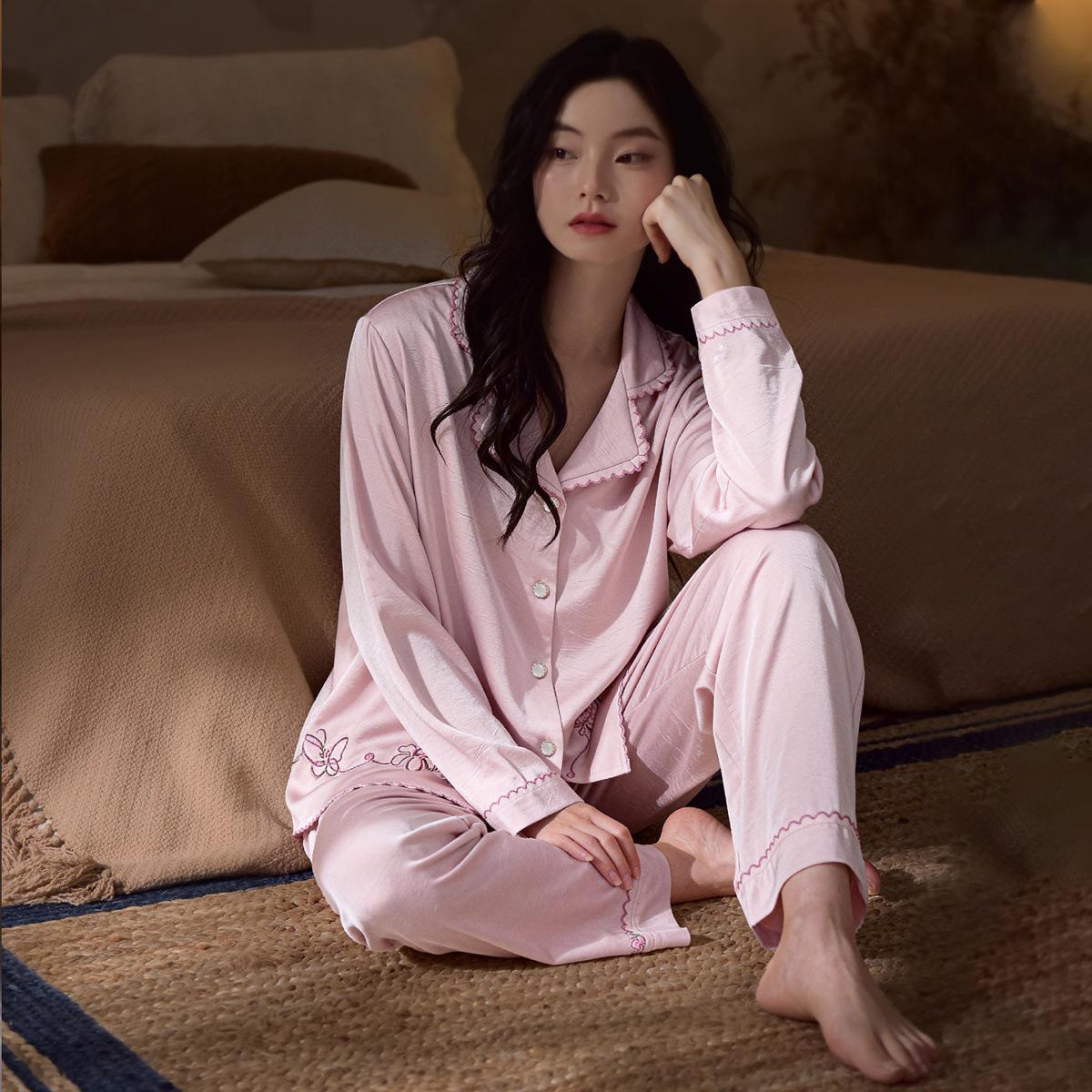 Women s French Lace Pajamas: Spring/Autumn Ice Silk, Luxurious Feel, Versatile for Outdoor Wear, Elegant Silk Loungewear Medium