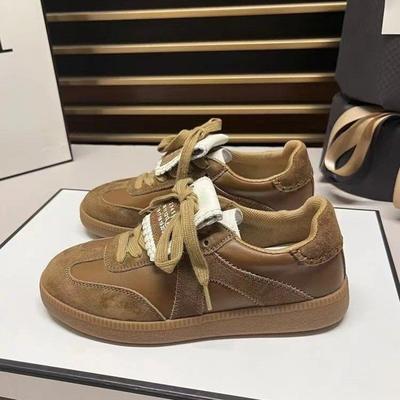 Retro broderade spets Forrest Gump träningsskor 2024 höst och vinter nya karamellfärgade sport- och fritidsskor platta löparskor