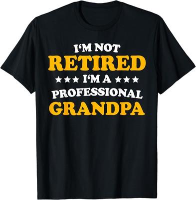 Professional Grandpa Classic Gift Retirement Dad Gift Unisex T-Shirt