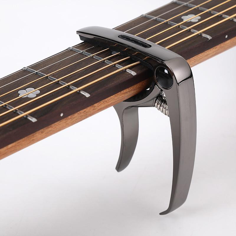 1pc Metal Acoustic Guitar Capo Clip Plastic Clamp with Changing Strings Tools Wood Classic Electric Guitar and Ukulele Universal
