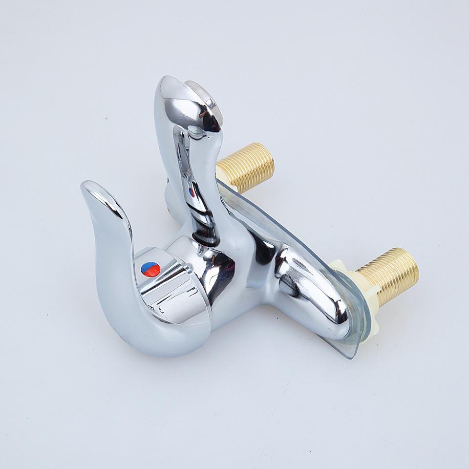 1PC Becken Doppelloch Wasserhahn Öffentliche Toilette Badezimmer Waschbecken Keramiksäule Becken Heiß und Kalt Doppel Wasserhahn Becken Wasserhahn