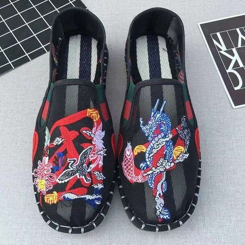 Old North Handmade Cloth Shoes Social People Hollow Mesh Shoes Air Conditioning Shoes Lazy Pervert Embroidery Face Mesh Sandals