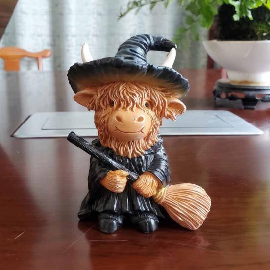 Highland Cow Resin Figurine Halloween Christmas Highland Cattle Cat Statue Animal Sculpture Holiday Party Decoration Ornament