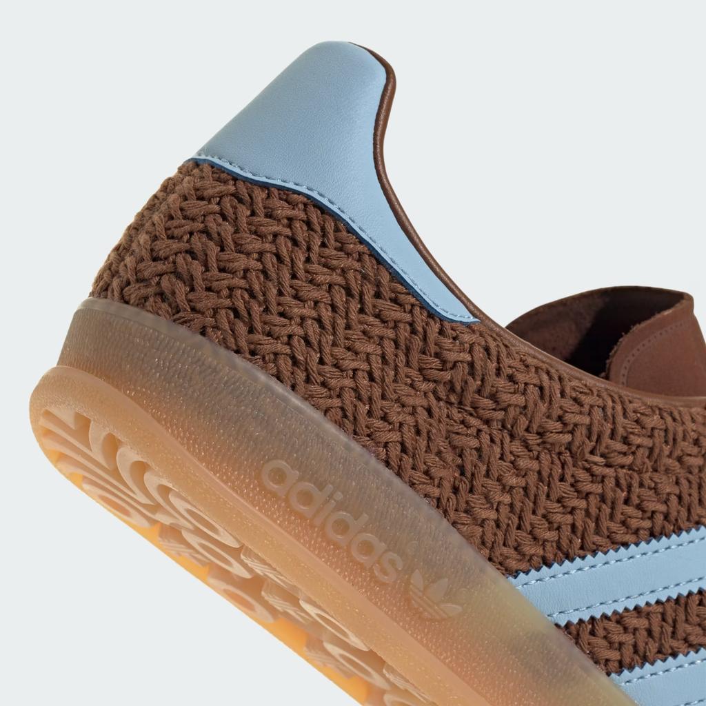 JS1417 adidas Originals Gazelle Indoor Preloved Brown Clear Sky Gum (Women's)
