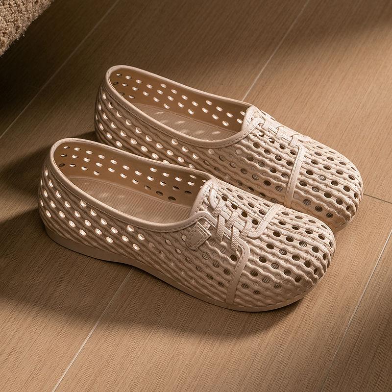 New Summer New Fashion Round Toe Nurse Shoes Soft Sole Non-slip Sandals Flat Shoes Breathable Casual Sports Women s Shoes 40 темно-коричневого 1644₽