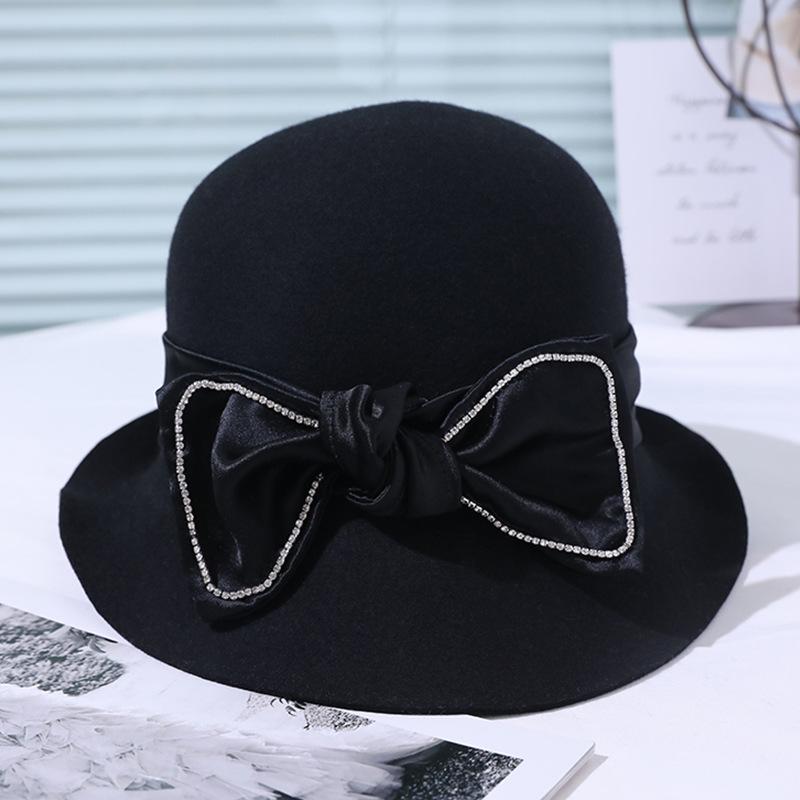 

Wool top hat, bow, big eave hat, children show their faces, autumn and winter models, warm felt, casual and versatile one size fits all чорний