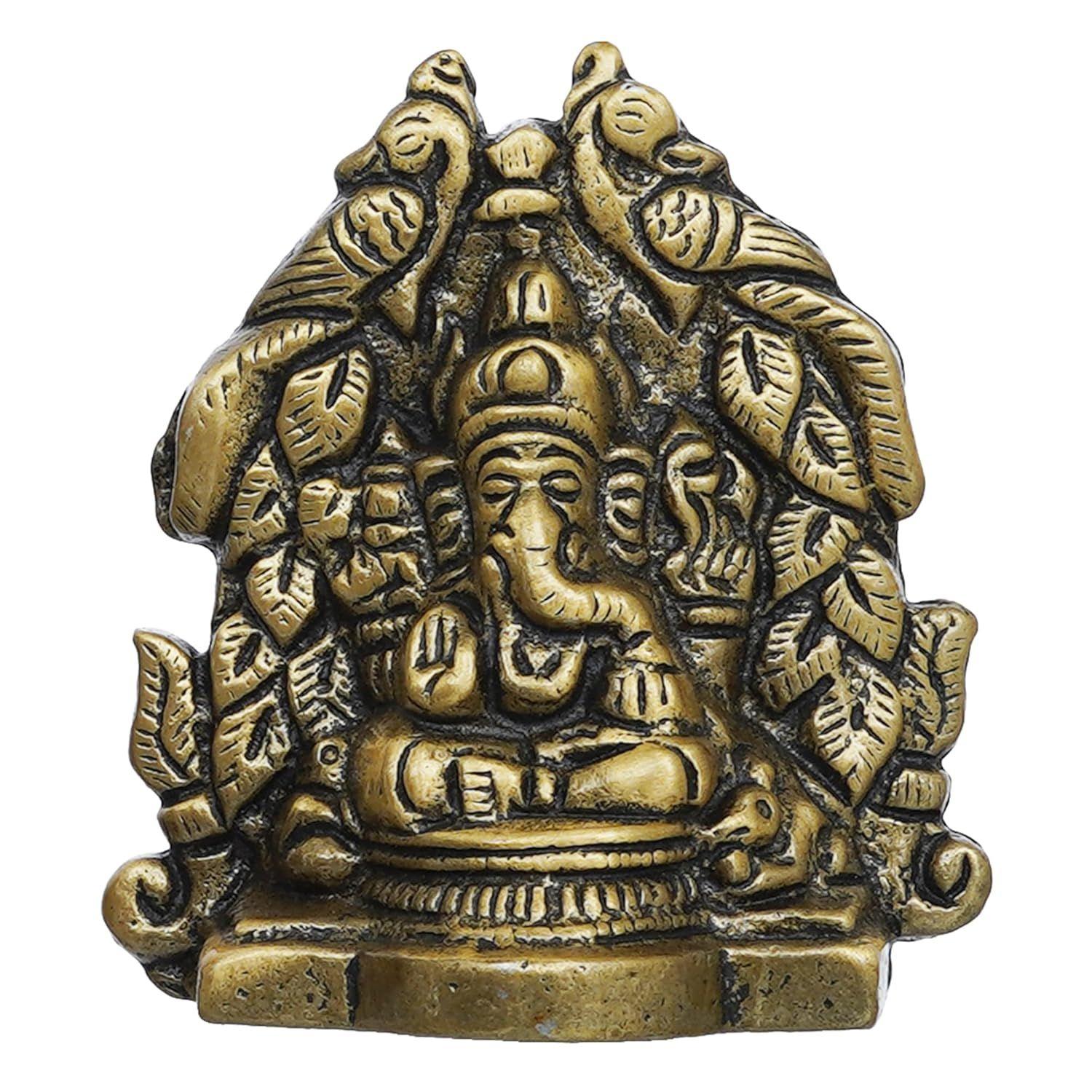 

Металлический ручной работы Золотой идол Господа Ганеши на троне с павлиньим дизайном - Декоративная религиозная статуэтка Бога для дома
