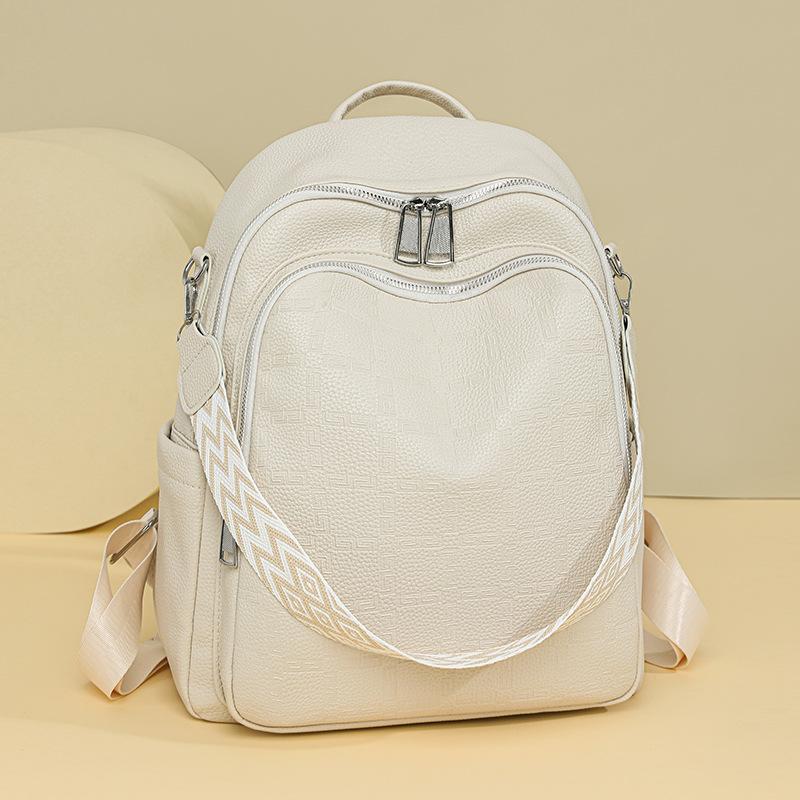 Soft leather bag women's large-capacity new women's backpack is now popular casual bag women