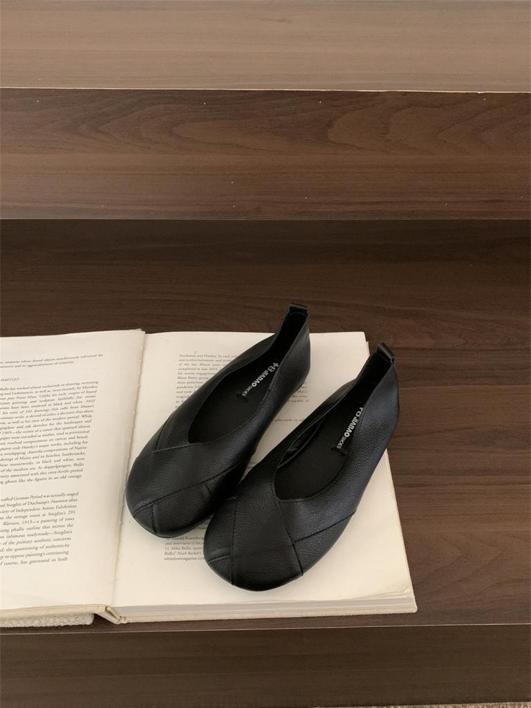 Flat-soled single shoes women's shoes 2025 spring new soft-soled grandma shoes one pedal Doudou shoes gentle Mary Jane ladyshoes