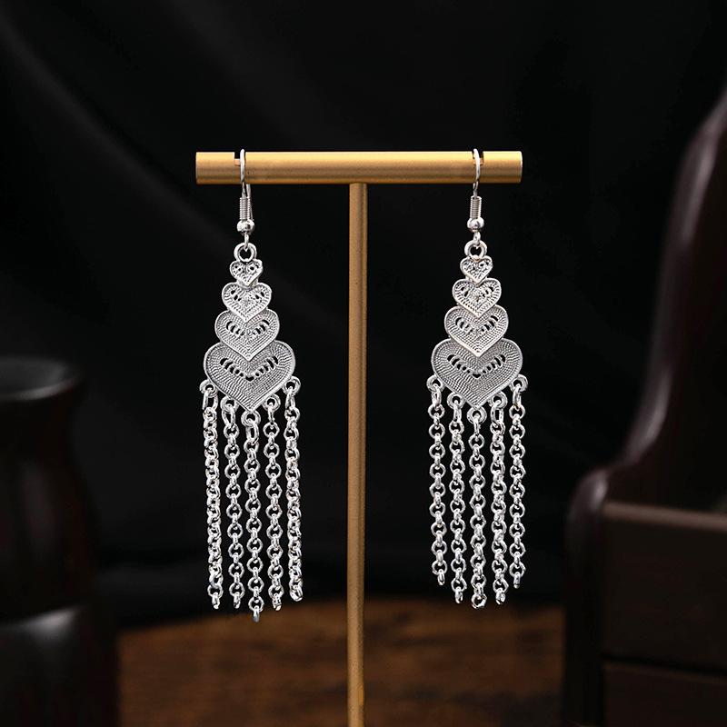 Vintage Miao Silver Minority Wind Earrings Personalized Bohemian Style Flower Long Fringed Earrings