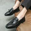Fashion New Luxury Designer Unique Tassels Slip On Driving Shoes For Men Casual Loafers Business Formal Dress Footwear Zapatos Hombre