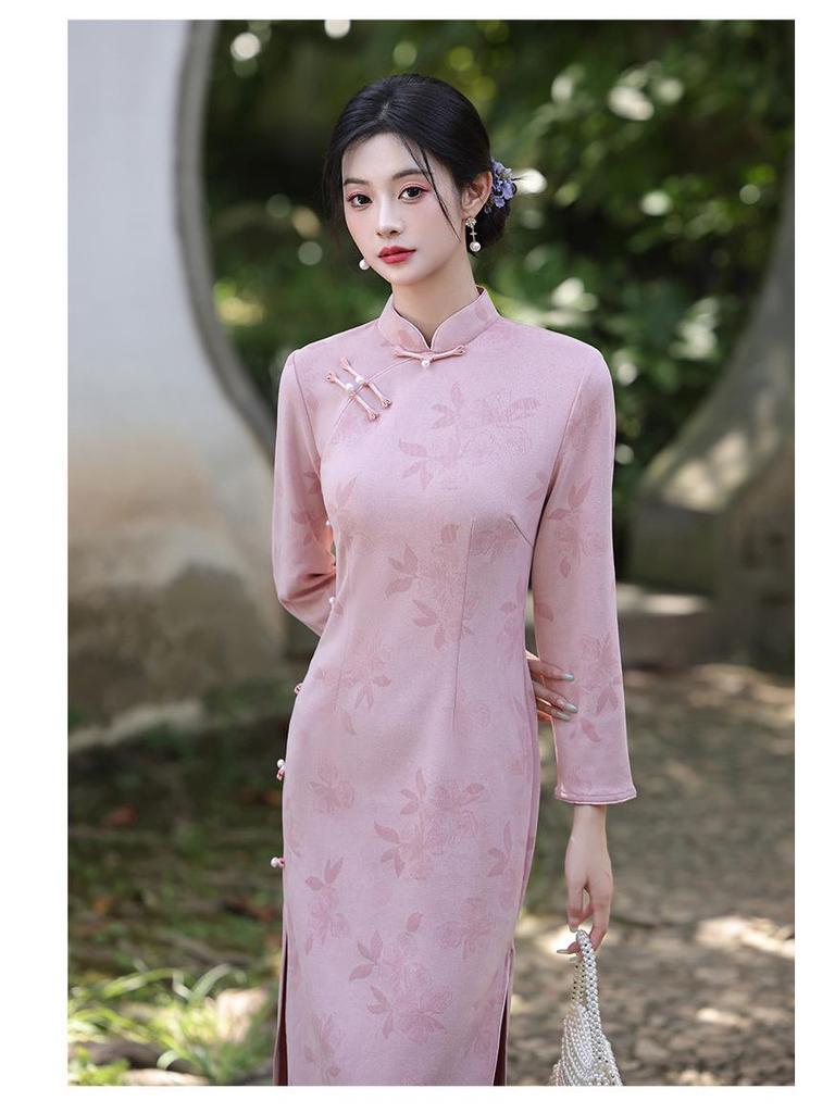 Autumn Pink Qipao: Modern Chinese Young Style, Long Sleeve Mid-Length Dress