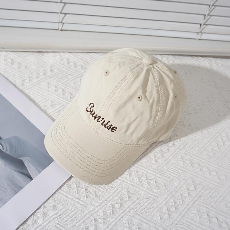 White raspberry powder baseball cap women's spring and autumn tide hat face cap