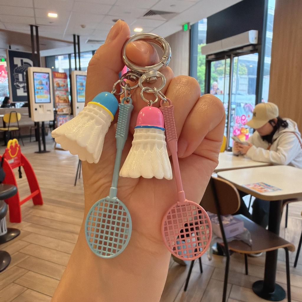 Xiaohongshu Badminton Keychain: Sports Fan Backpack Decor Pendant