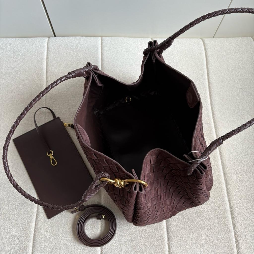 Cross-border First-layer Matte Cowhide Woven Parachute Bag Autumn and Winter Portable Bucket Bag Versatile Shoulder Messenger Women's Bag
