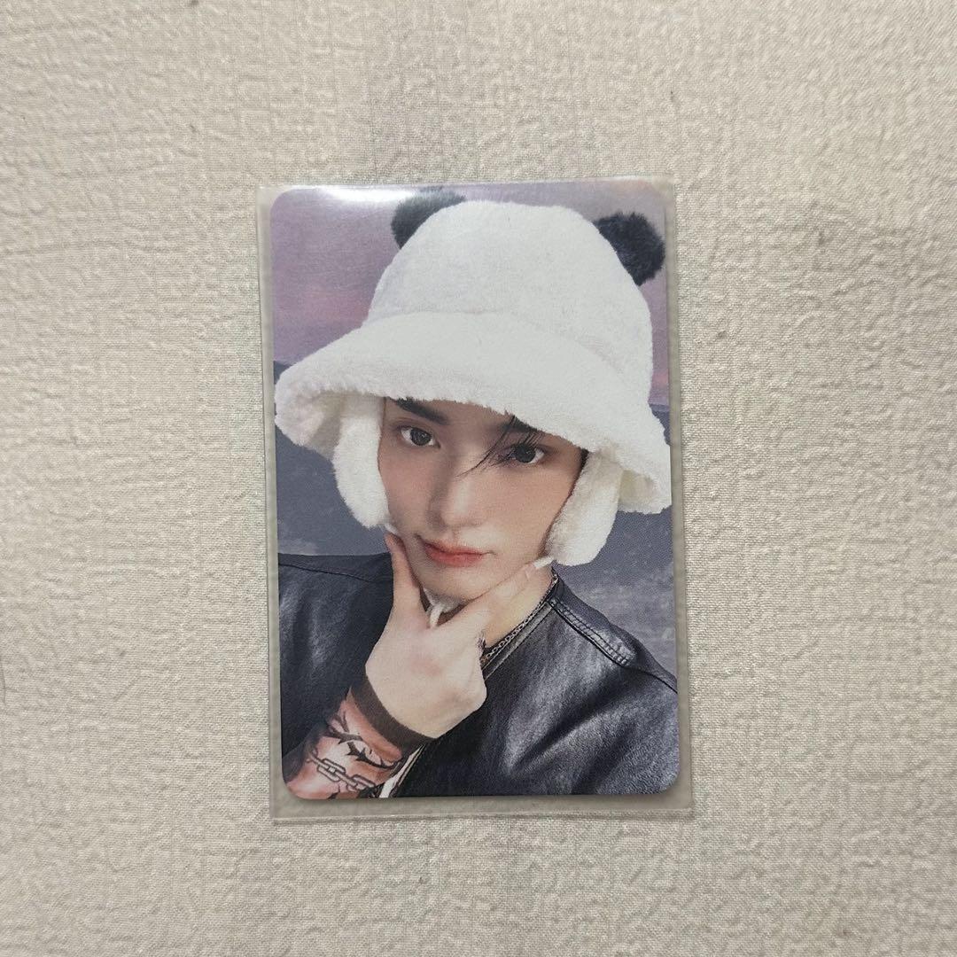 

[Б/У] CRAVITY Тэён Санок Фотокарточка