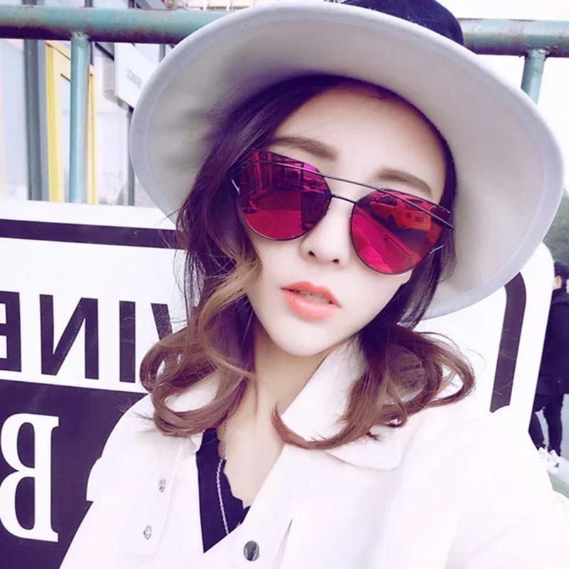 Sexy Vintage Cat-Eye Shaped Sun Glasses Female Black Vintage Stylish Ladies Oculos De Sol Women Designer Metal Luxury Sun Glasses