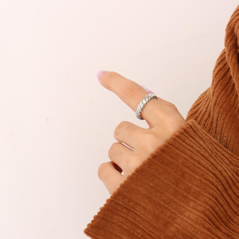 

316L Stainless Steel Rings For Women 18k Gold Plated Waterproof No Fading Women s Simple Ring Couples Zircon Gift Size 8 мідний