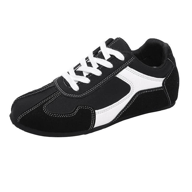 Popular retro contrasting color round square head inner height-increasing German training shoes women's autumn 2025 casual Forrest Gump board shoes