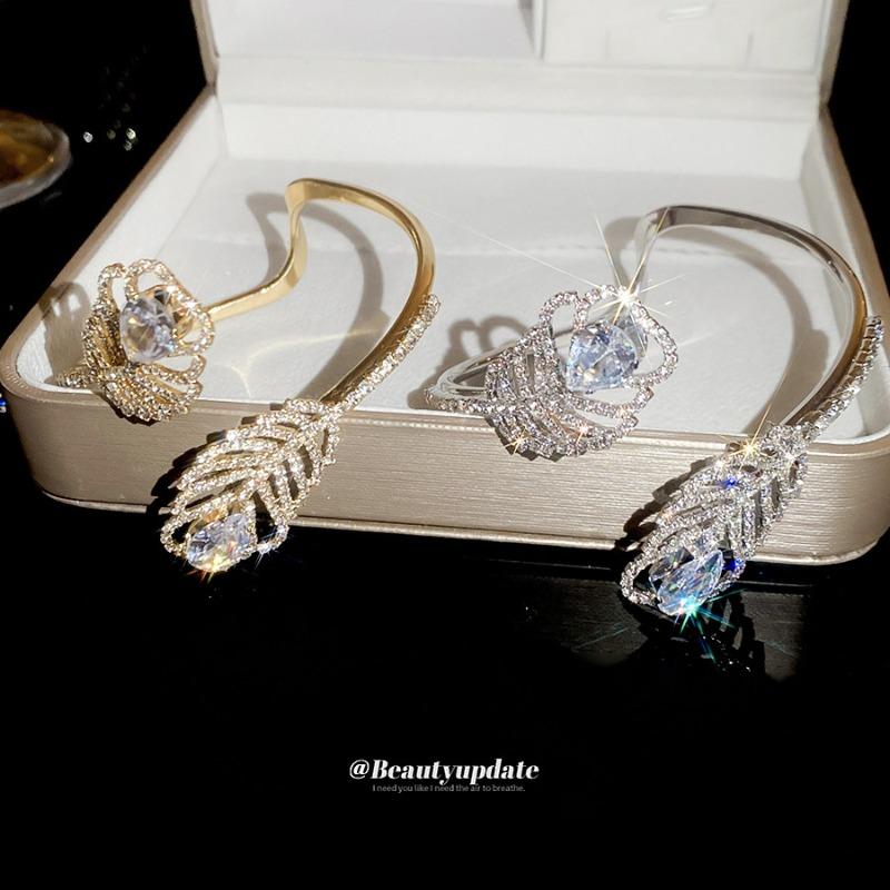 Flowing light~ Explosive zircon feather opening bracelet light luxury high-end bracelet celebrity style personalized jewelry women