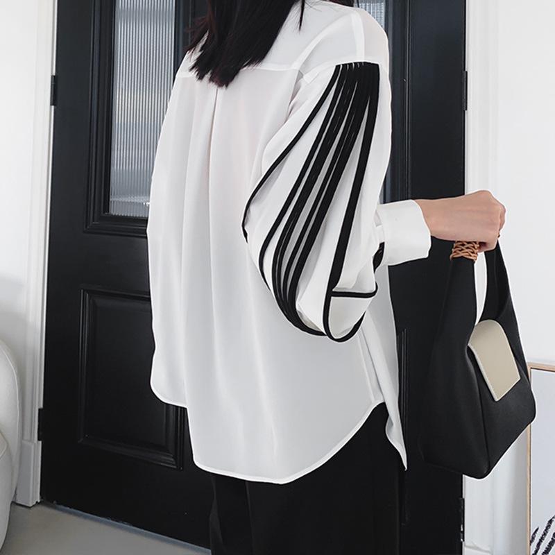 2025 Spring Korean Puff Sleeve Pleated Single-Breasted Loose Commuter Women's Shirt