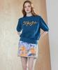 MAXZA Lettering Pearl Stud Point Sweatshirt