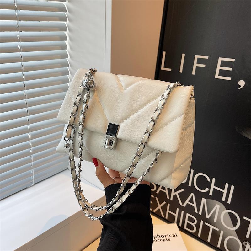 

Модная ромбовидная цепочка, сумка для поездок на работу, женская новая модная текстурированная сумка под мышкой, сумка через плечо на одном плече, маленькая квадратная сумка