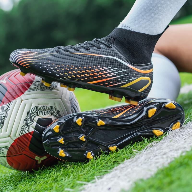 Professional Soccer Shoes Men Football Field Boots Teenagers Anti-slip Cleats Outdoor Grass Training Sneakers Adult Sports Shoes