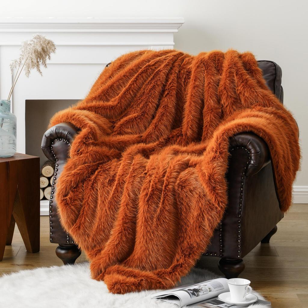 2024 NEW Luxury Fluffy Faux Fur Blanket 152×203cm Quilt Blankets Bed Cover Luxury Decor Blanket Soft Fuzzy Fur Blankets Winter
