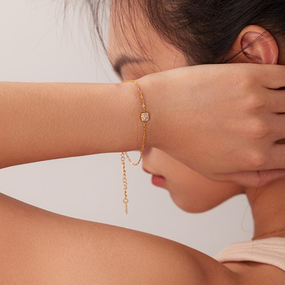 Retro Hong Kong-Inspired Exquisite Women's Bracelet: 18K Gold Titanium Steel with Zircon Square Pendant Beads.