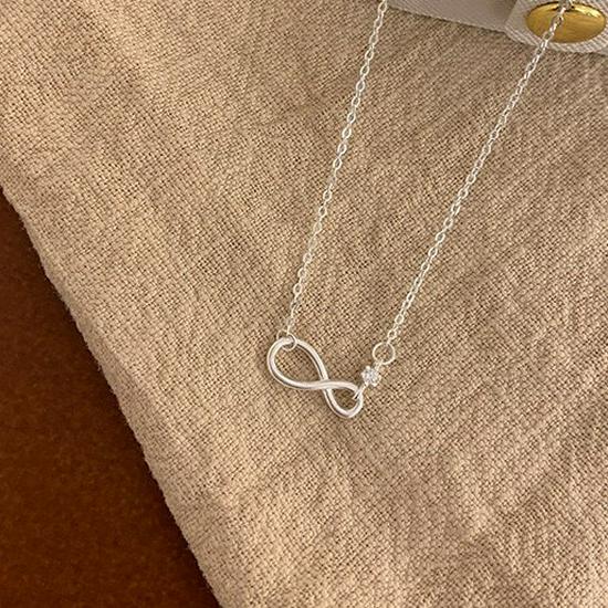S925 Infinity Symbol Necklace for Women - Elegant High-End Light Luxury Ins Style Exquisite Collarbone Chain