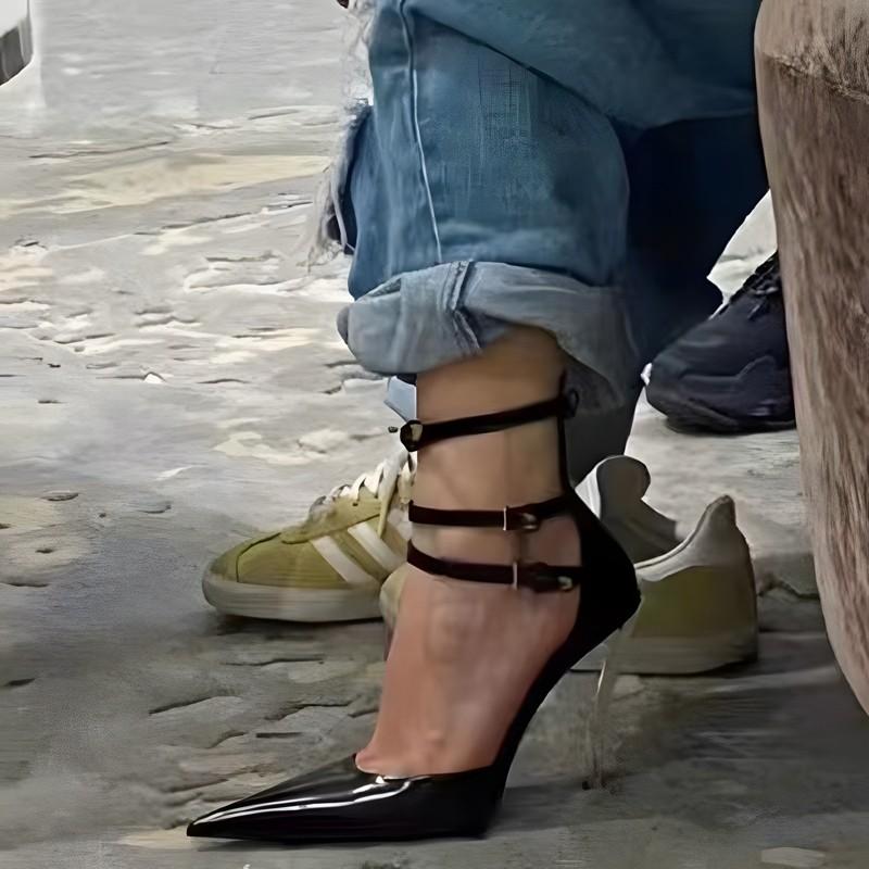 Fashion Metal Thin Heels Sandals Pointed Toe Solid Leather Buckles Straps Sexy Style Stiletto Heels Women Sandals Summer Shoes Designer