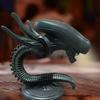 Aliens Light Holder Ornament USB Powered Aliens Decoration Lamp Home Bedroom Desktop Alien Creature Lamp Stand Resin Statue Sculpture