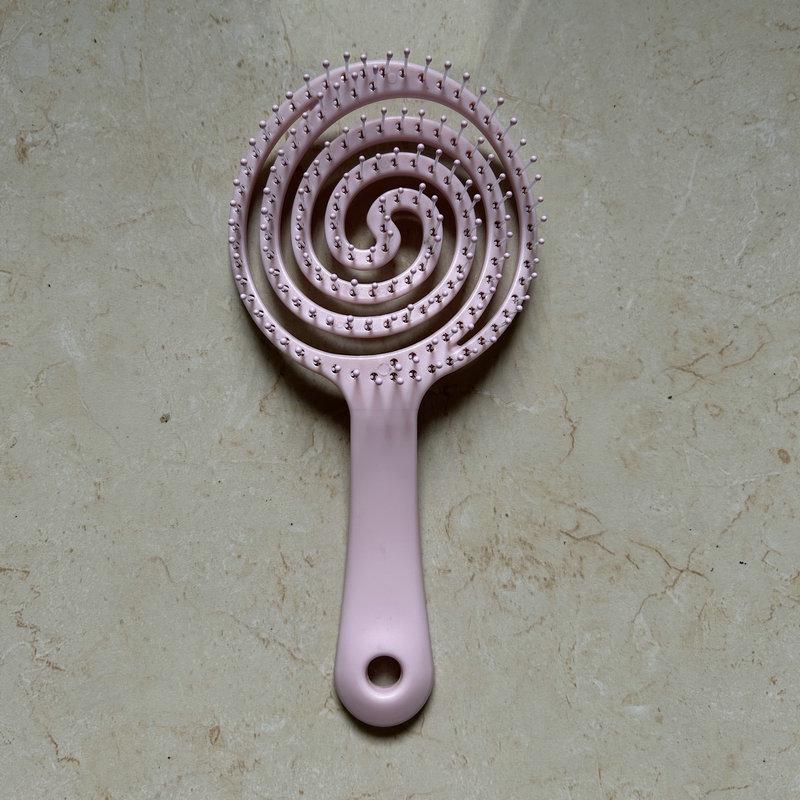 

Macaron Color Series Lollipop Massage Comb: Hollowed-Out Portable Scalp Massager for Girls with Long Hair