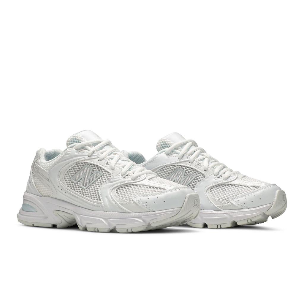 New Balance 530 'White Silver Metallic' (Unisex) White / Silver Metallic Running Shoes MR530FW1