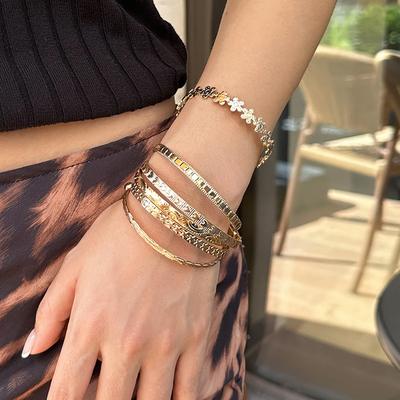 Sweet And Cool Engraved Flower Bracelet Bracelet Fashionable Metal Texture Stacked Bracelet