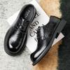Neues Businesskleid erste Schicht Rindleder Schuhe Britischer Stil Herrenschuhe Mode großer runder Kopf Leder Herrenschuhe Tide