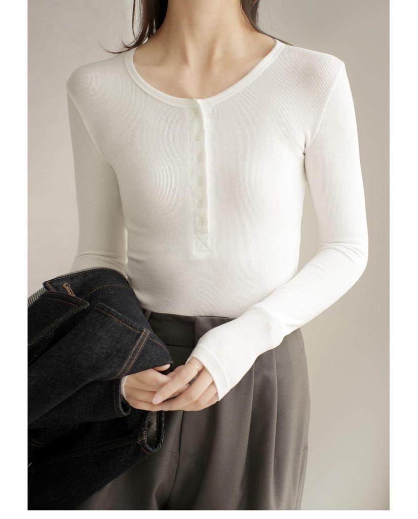 Damen Slim Fit Langarm Rundhals T-Shirt mit geripptem Henley-Kragen