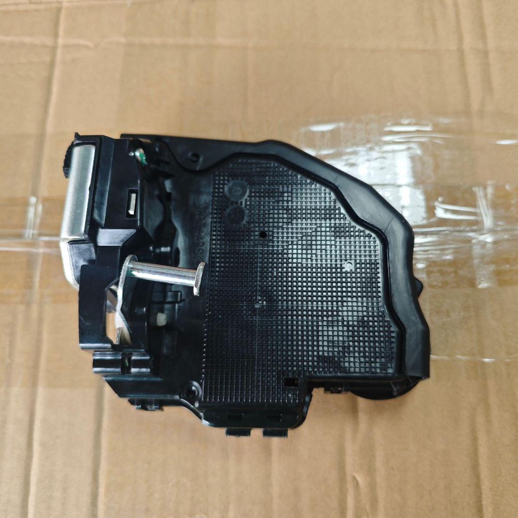 Zamki do drzwi tylnych 69060-06110 do samochodów japońskich