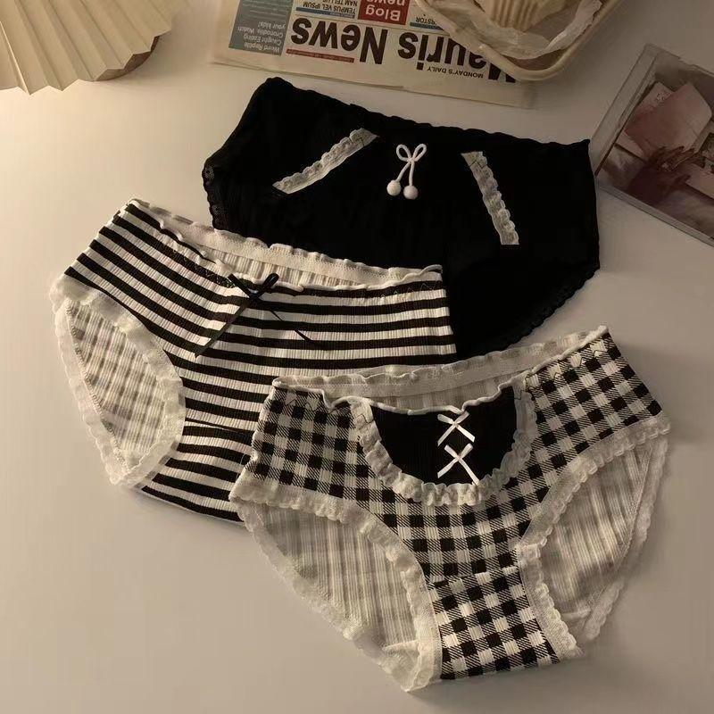 Sweet Cute Sexy Underwear Women Antibacterial Traceless Mid Waist Briefs Girls