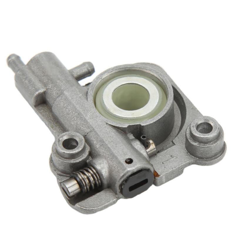 Oil Pump With Metal Worm Gear Replacement For CS350 CS2600 CS360T P021010890 Chainsaw