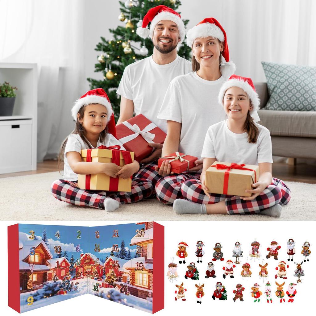 Calendrier de compte à rebours de Noël 2026 Ornement en Peluche Calendrier de l'Avent de Noël 24 Ornements aléatoires en Peluche pour Arbre de Noël Décoration de Fête