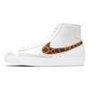 Blazer Mid 77