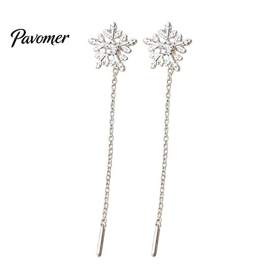 Snowflake Dangle Earrings 1 Pair for Women, Sparkling Earrings, Winter Long Versatile Alloy Ear Ornaments Chain Line Drop Minimalist Christmas Jewelry