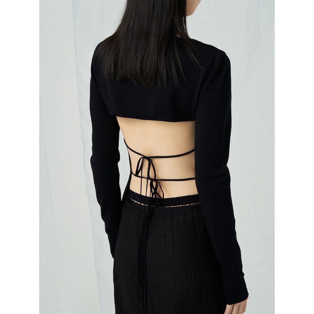 Anggae Back Ribbon 2Way Pullover Black