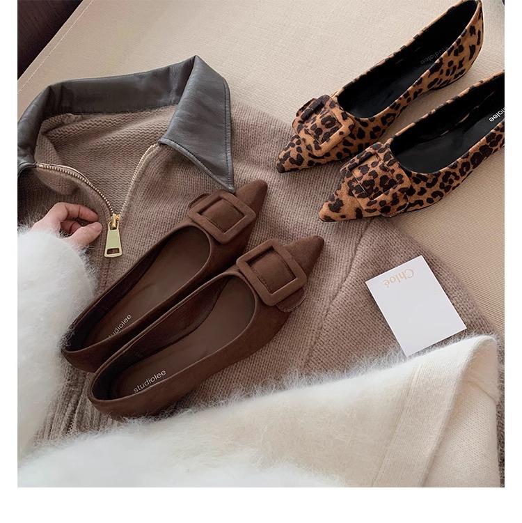 classic niche temperament, pointed head inner height increase, square buckle versatile light mouth leopard print single shoes, women's commuting ol