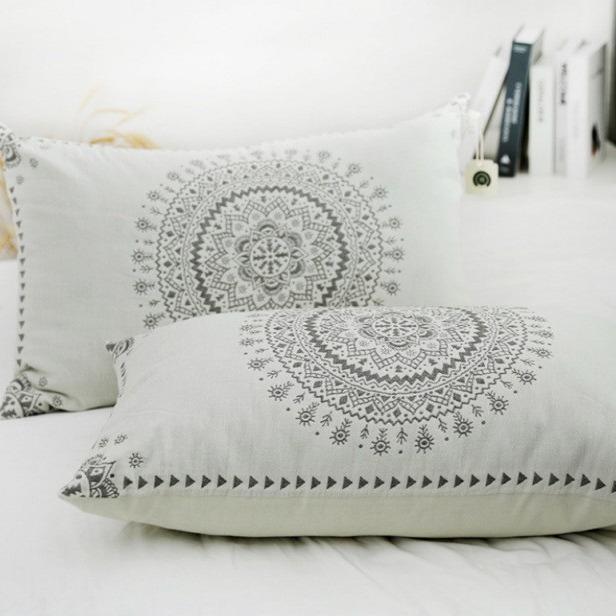 Simple Gauze Thickened Cotton Pillowcases, A Pair of Soft Cartoon European Cotton Simple Pillowcases, Non-slip and Non-falling Off