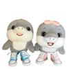 Süßer Hai mit Schuhen Interessantes Plüschtier Tung Tung Tung Sahur Plüsch Spielzubehör Kuscheltiere Für Kinder Geburtstagsgeschenke